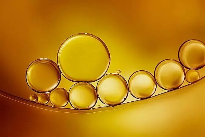 拒絕“干”尬，秋季保濕大作戰！